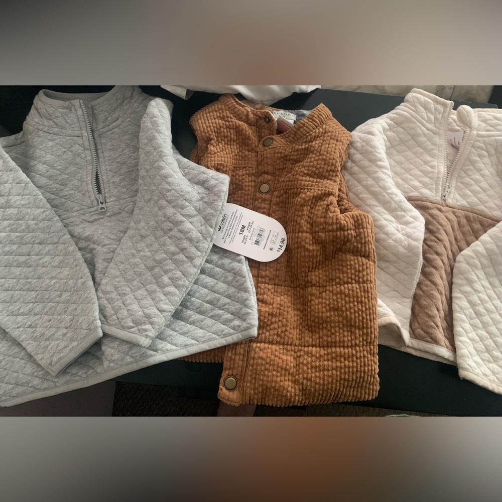 Boys sweatshirt & vest Lot